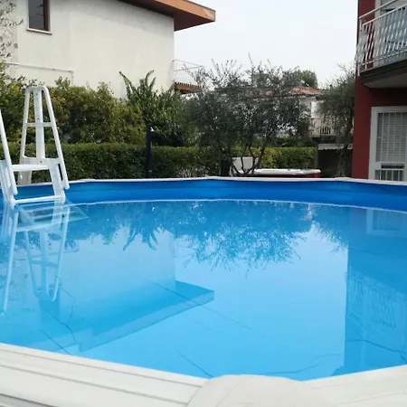 דירה Tony לאזיסה