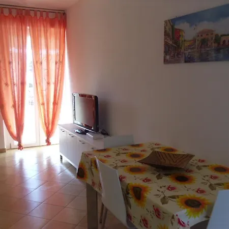 דירה Tony לאזיסה