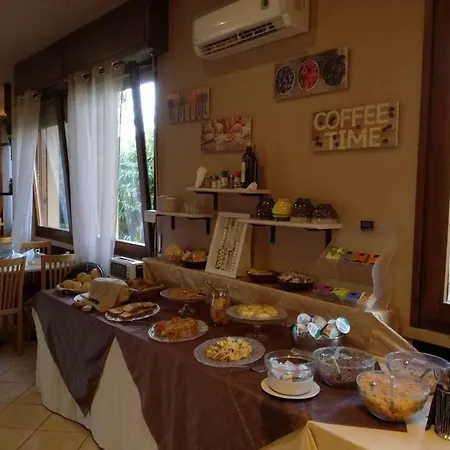 Tony Apartment Lazise