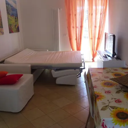 شقة Tony لاتيزي